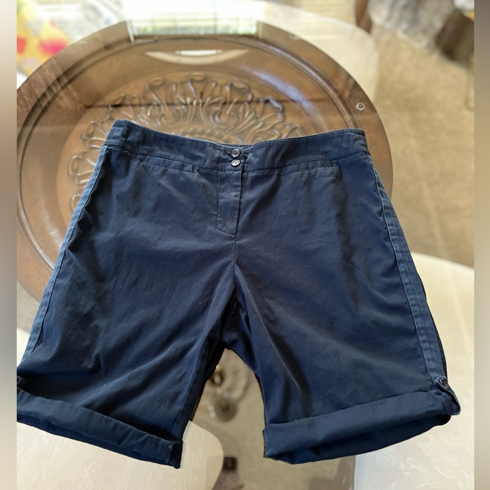 Erin of London shorts size 10